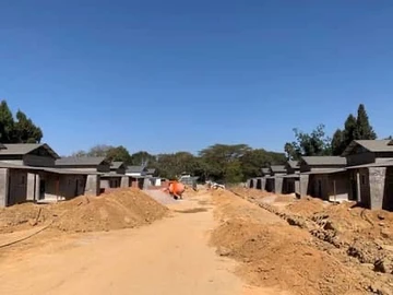 4 Bedroom Flat & Apartment