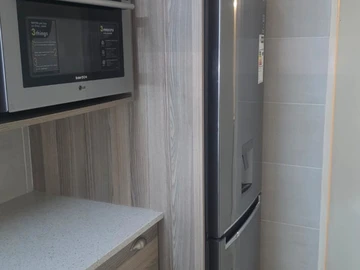 3 Bedroom Flat & Apartment
