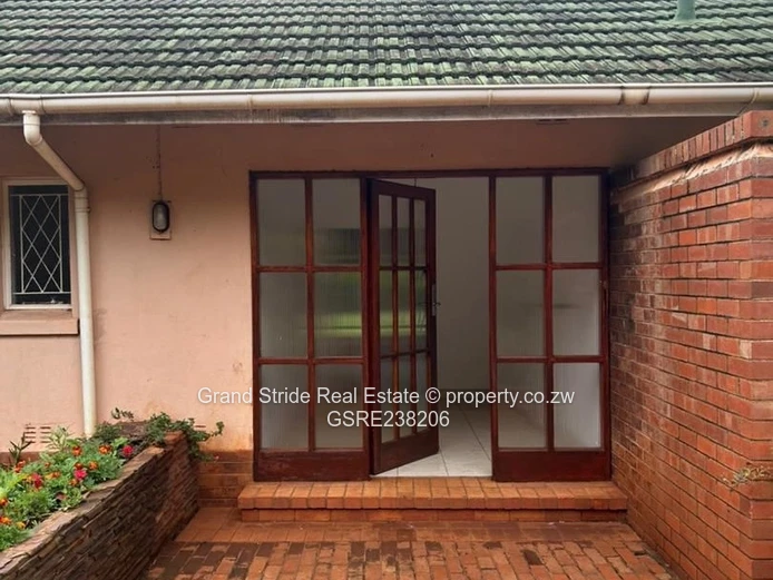 House For Rent In Ridgeway North