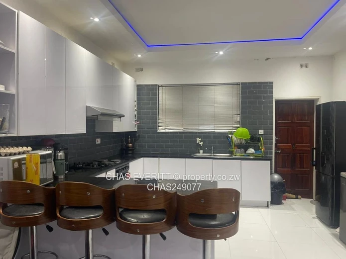 Fully Furnished Cottage To Let in Arlington 