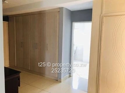 Pomona 8 Bedroomed fully furnished house to Rent