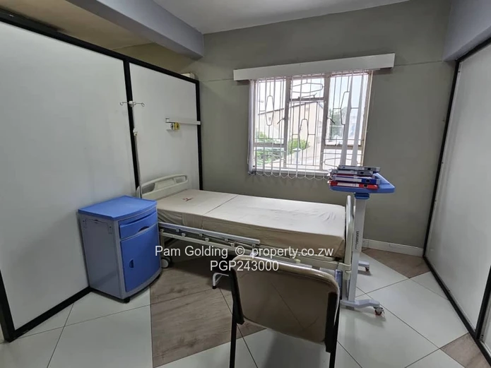 Modern 3-Storey Commercial Buidling In CBD