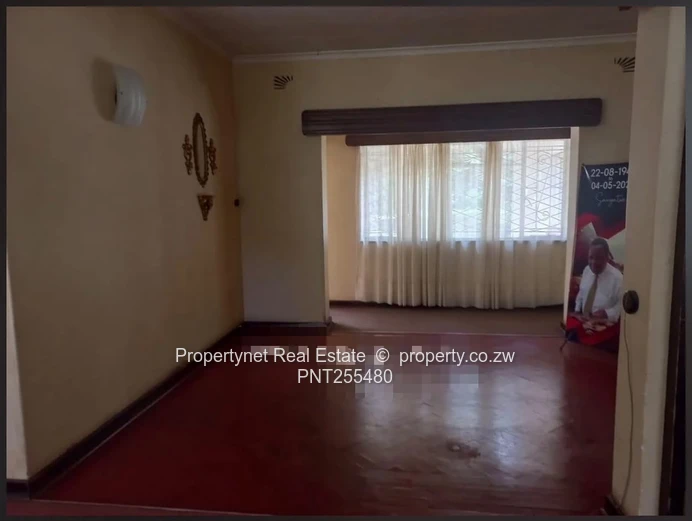 Solid neat family home!!!