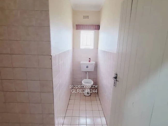 Hatfield 3-Bed Home with Modern Kitchen & Borehole