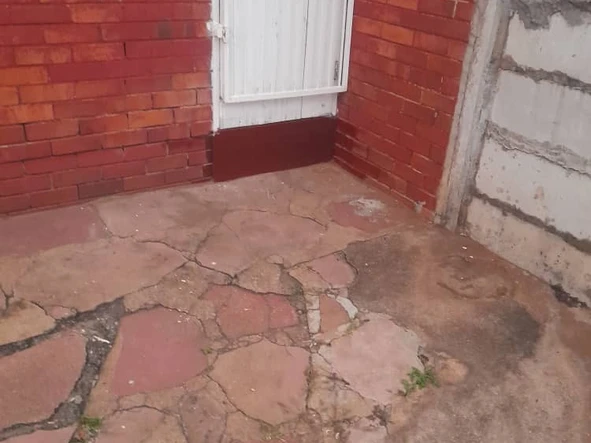 4 Bedroom Flat & Apartment