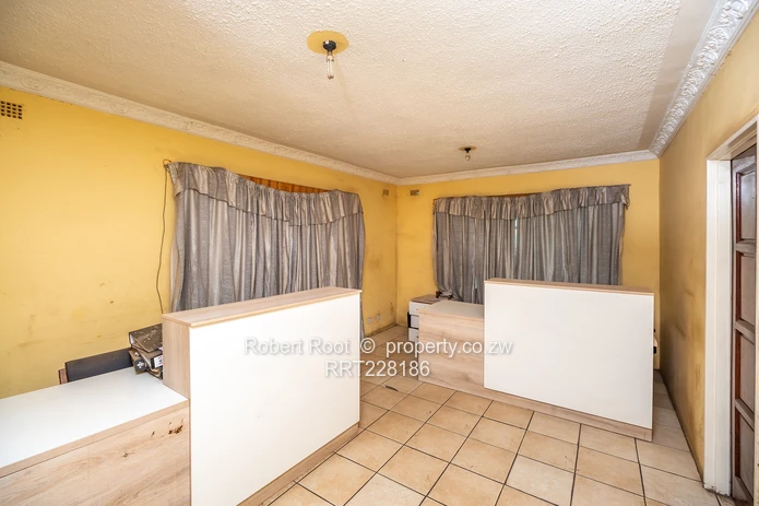 Warehouse & Office for Sale in Willowvale, Harare South