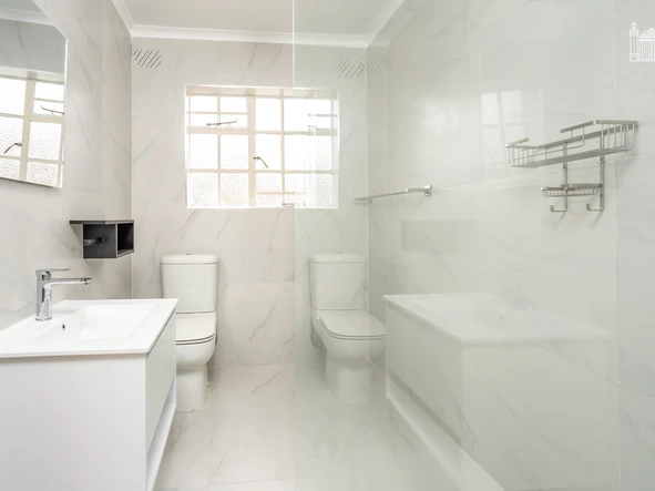 3 Bedroom Garden Flat