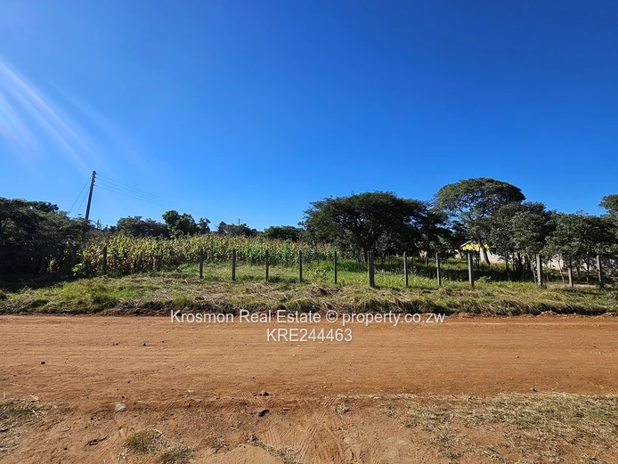 Marondera 2016m² Stand — Main Road Frontage & Subdivision Potential