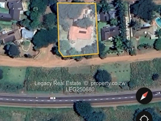 Upper Hillside 4BR — Walled Home with Main Rd Frontage