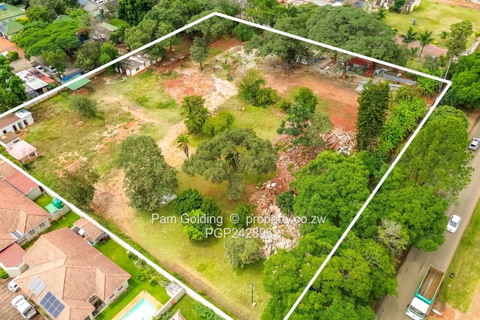 Developers Dream, Permit in place for 12 UNITS in Highlands (Sole Mandate)