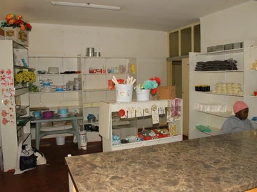 3 Bedroom Flat & Apartment