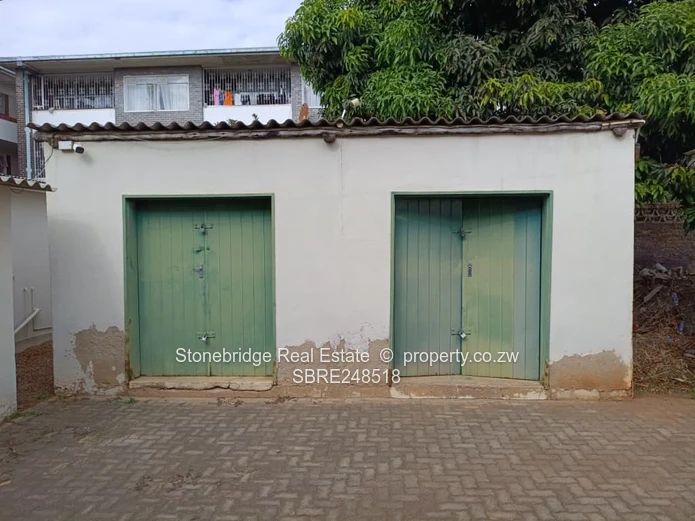 Townhouse for Commercial use in Bulawayo CBD for sale