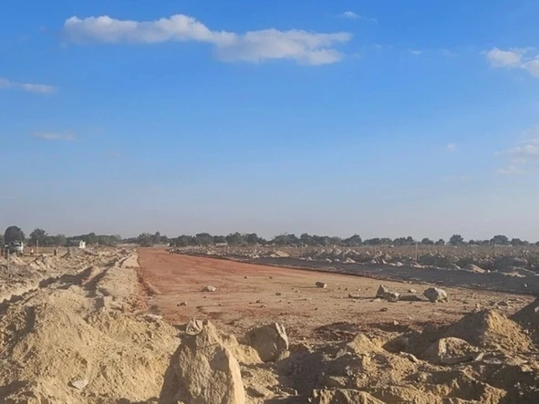 Stands & Residential Land