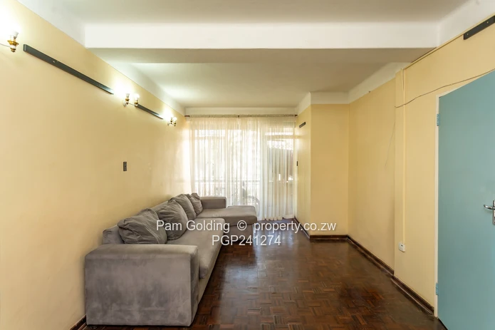  Neat one bed flat for sale!