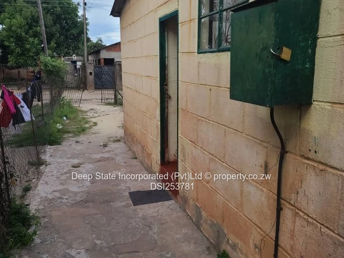 Mabvuku and New Tafara Core houses for sale 