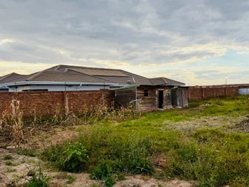 Stands & Residential Land