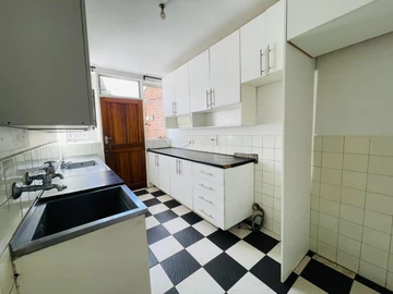 3 Bedroom Garden Flat