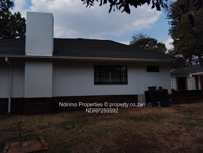 Highlands 4-Bed Home with Lapa, Pool & Borehole