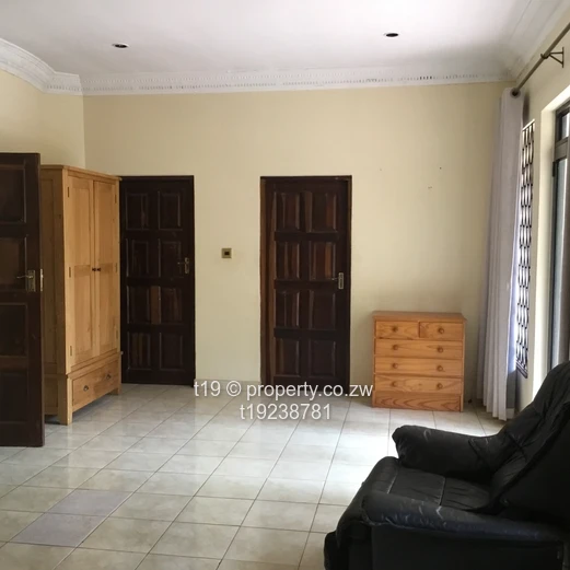 An Elegant 5 bedroom House