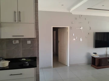 3 Bedroom Garden Flat