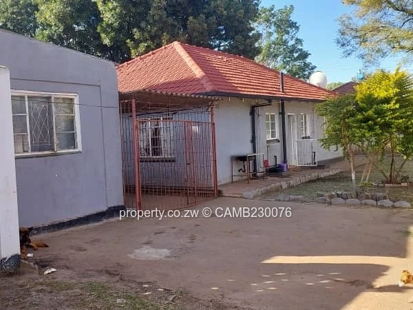 MABELREIGNHOUSE FOR SALE [meyrick park,close to sherwood golf club]