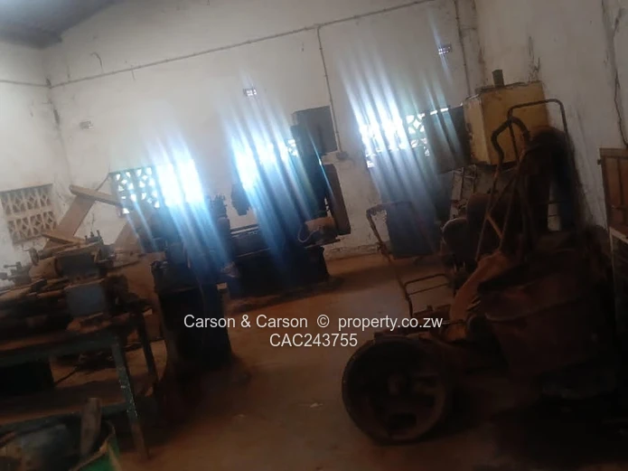 Chegutu 1.5ha Industrial Lot - 300m² Warehouse, Borehole