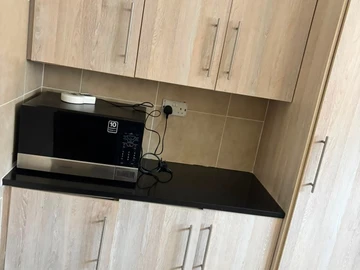 3 Bedroom Flat & Apartment