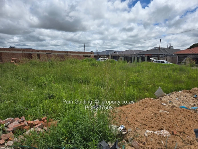 Stand up for sale in a sought-after estate (Sole Mandate)