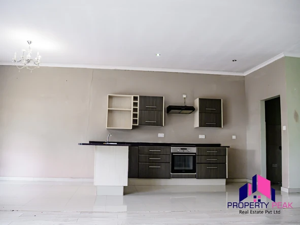 3 Bedroom Garden Flat