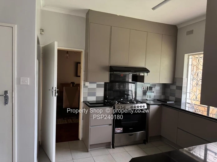 Fully Furnished Rental in Alex Park