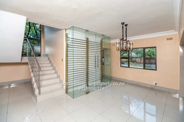 Modern Family Home In Prime Location !!!!!