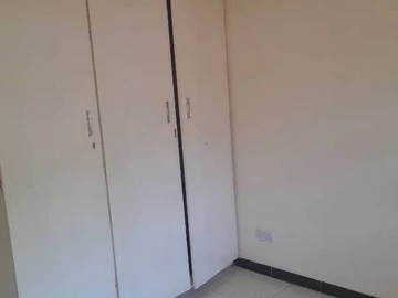 3 Bedroom Flat & Apartment