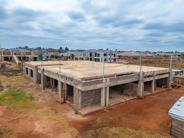 9 Bedroom House