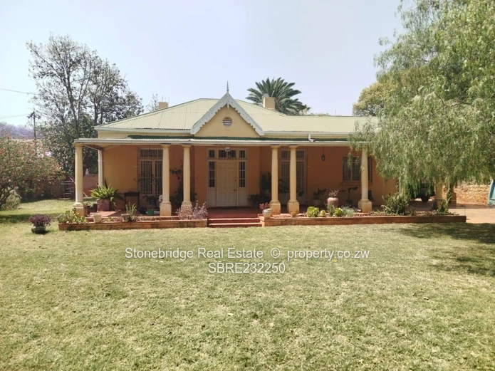 Exquisite 4 Bedroom Suburbs house for sale
