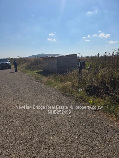 Prime 800m² Westgate Stand - Tarred Road & Open Vie