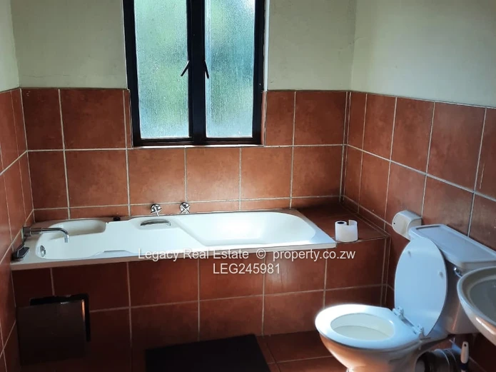 Stylish 1st Floor Apartment In The Heart Of Auckland Park