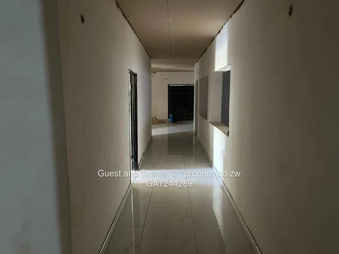 Spacious and well-maintained 5-bedroom home for sale in Mwashuma Park. (Sole Mandate)