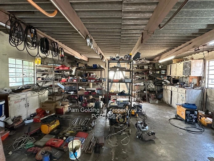 Timeless Family Living In Hillcrest