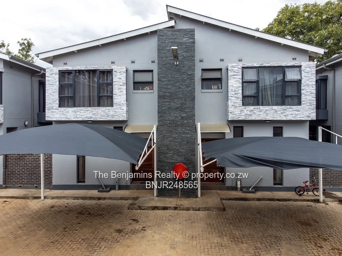 Spacious 3 Bedroom Apartment in Avondale