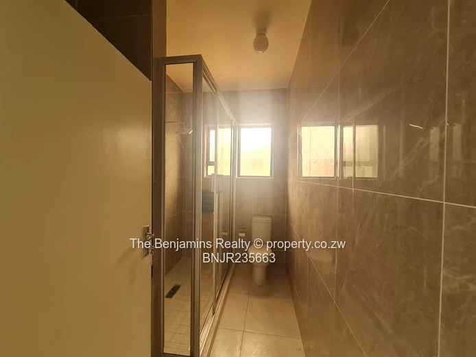 3 Bed 2 Bath Townhouse To Let