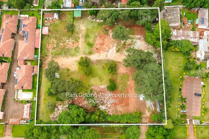 Developers Dream, Permit in place for 12 UNITS in Highlands (Sole Mandate)