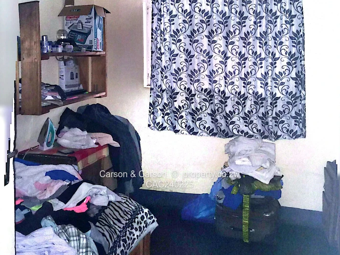 Solid with ample space... (Sole Mandate)