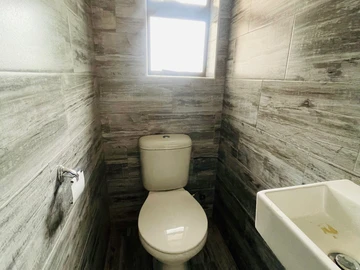 2 Bedroom Garden Flat