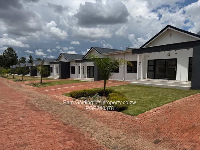 Neat 3 Bedroom clusters - Prospect 