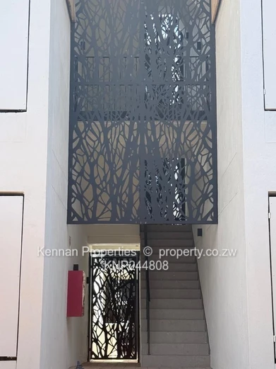 Simple living - Loft Apartment (Sole Mandate)