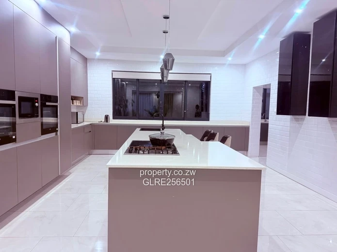 Modern 6-Bed, 5-Bath Mount Pleasant Heights Home - Pool & Borehole
