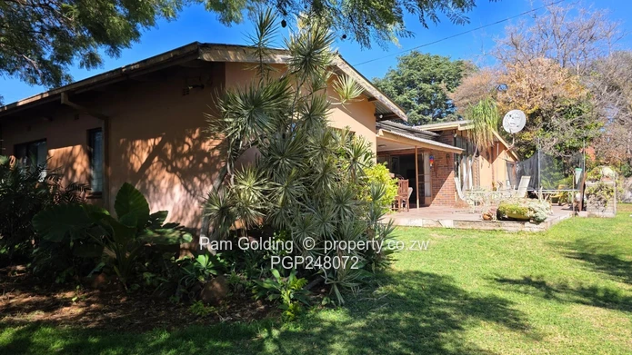 Comfortable Family Residence