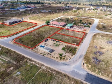 Stands & Residential Land