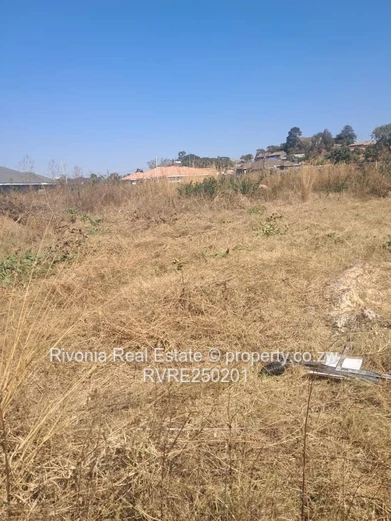393m² Stand in Cold Comfort View Park gated community — Secure, Serviced Plot