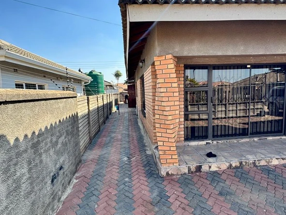 4 Bedroom House